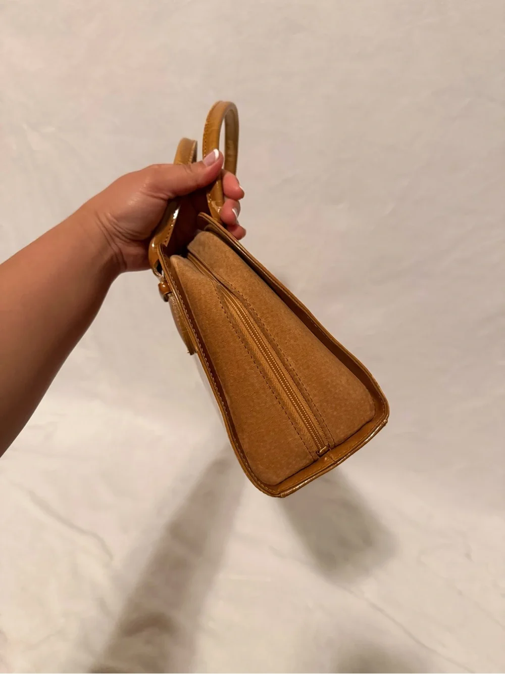 Vintage Longchamp Light Brown Patent Leather Handbag.